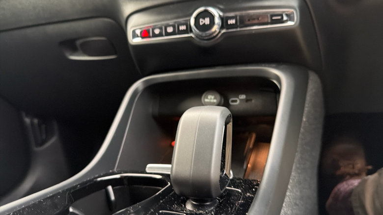 Volvo XC40 2.0 B4P Plus Dark 5dr Auto Petrol Estate